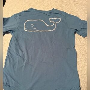 Boys vineyard vines tee